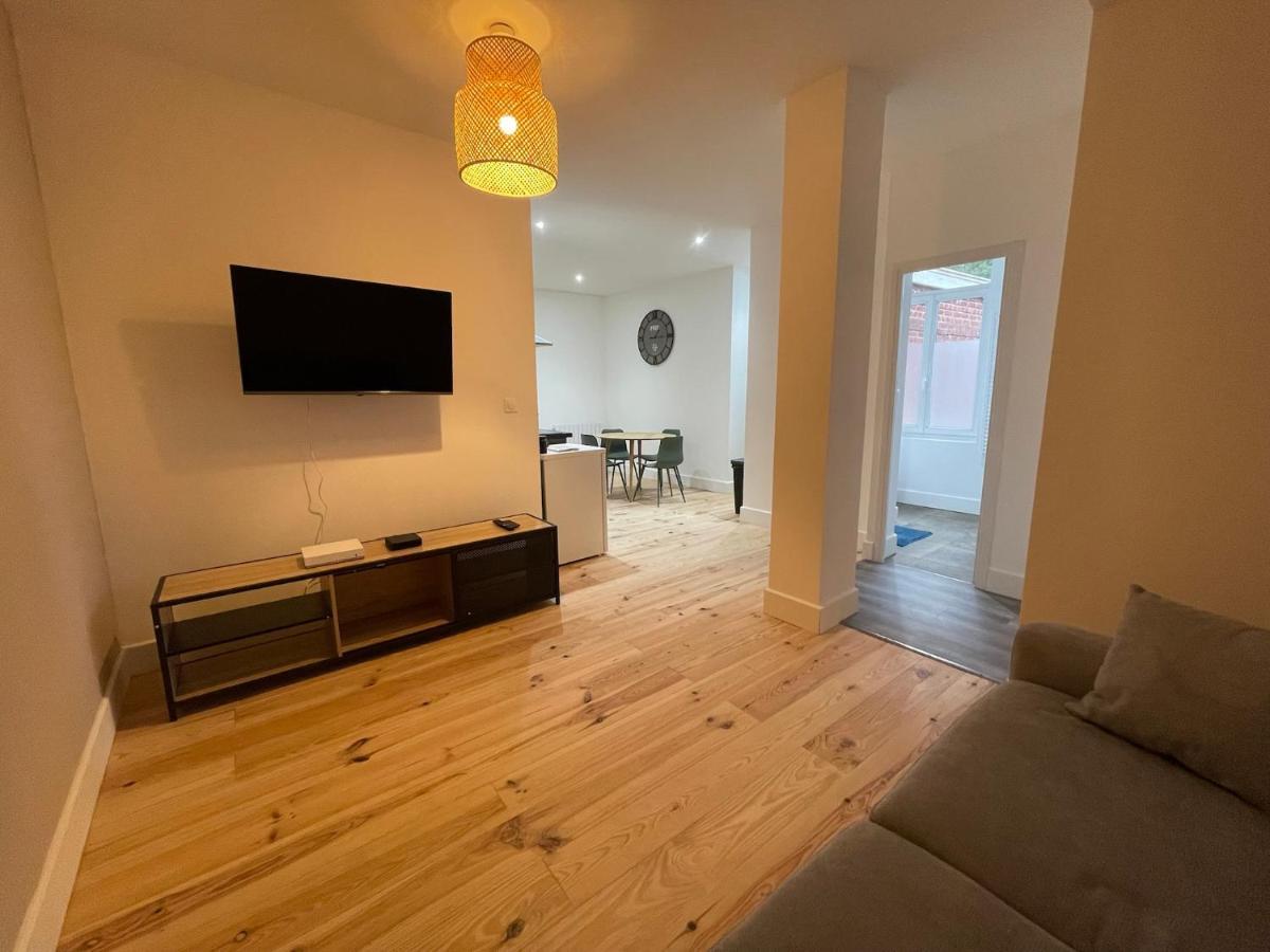 Residence Croix D'Anzin Валенсиен Екстериор снимка