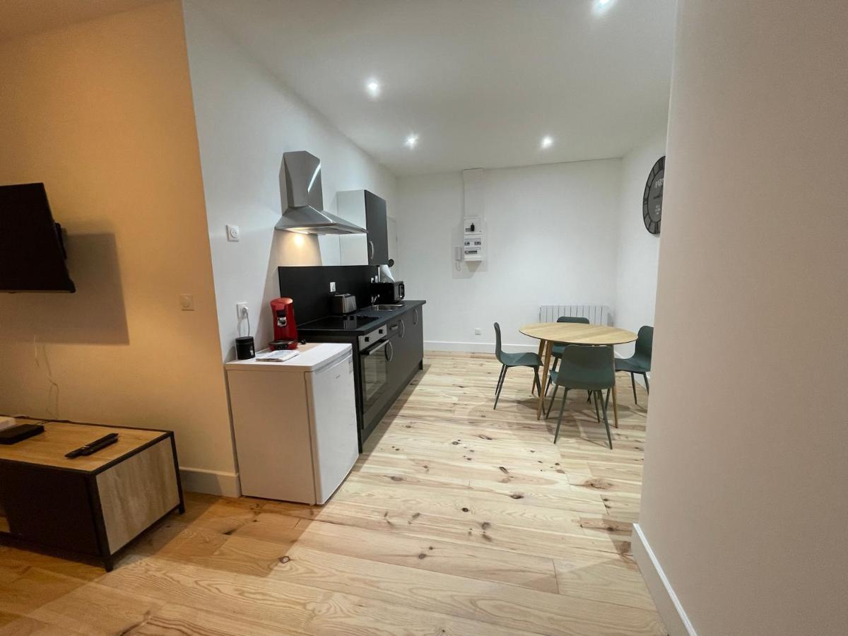 Residence Croix D'Anzin Валенсиен Екстериор снимка