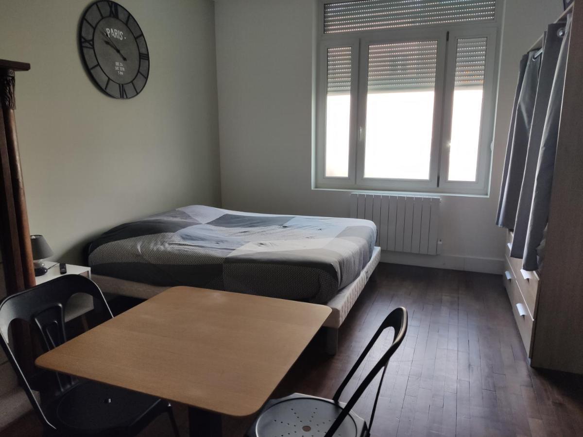 Residence Croix D'Anzin Валенсиен Екстериор снимка